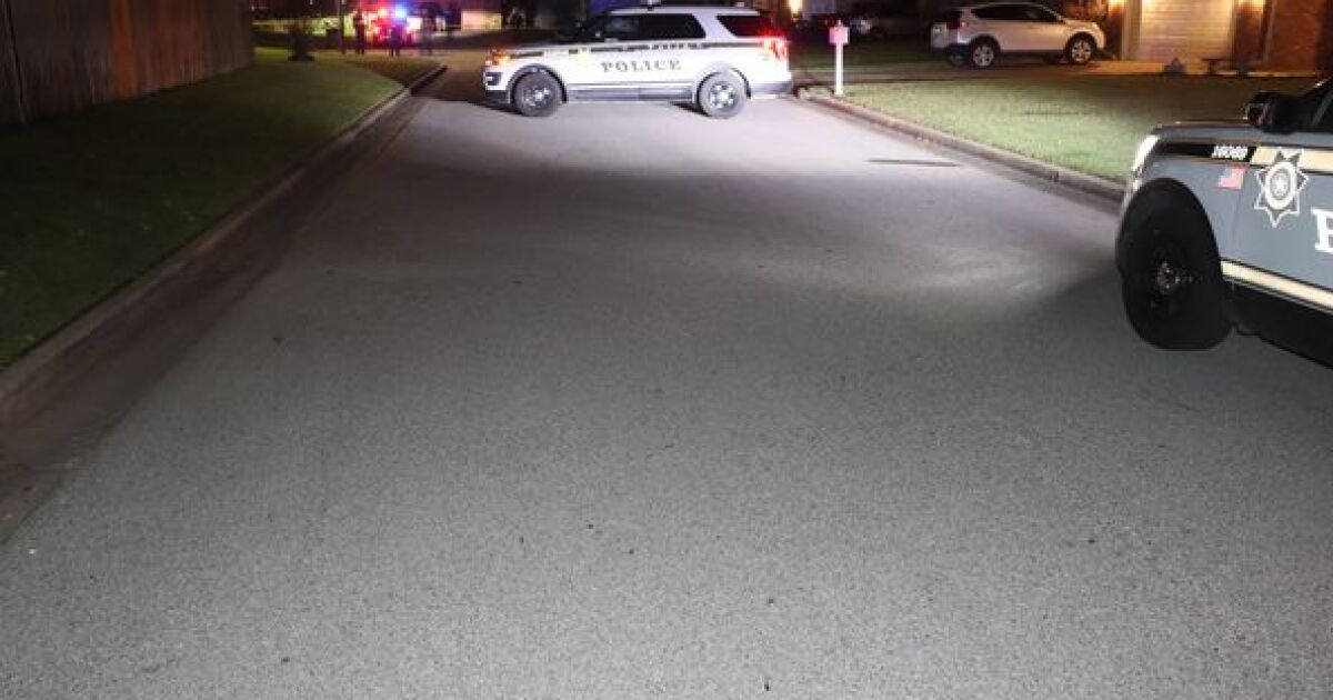 Police investigate after 11yearold shot in south Tulsa