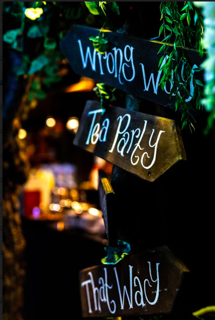 Mad Hatters Room.png