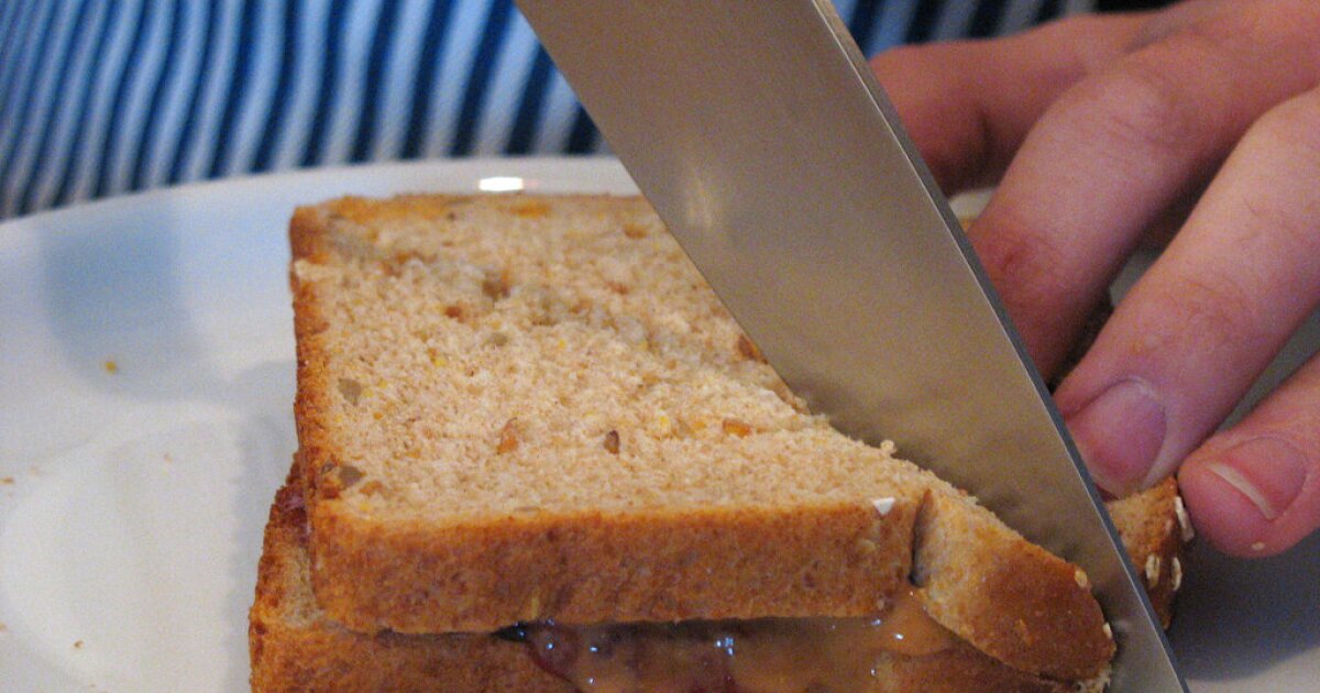 Peanut butter recalled after plastic pieces found in production