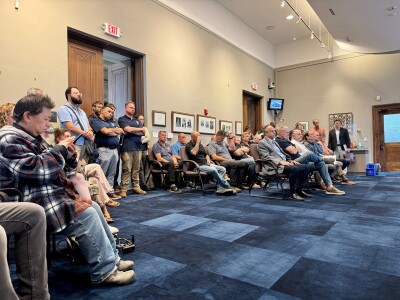 An overflow crowd packs the Cleveland City Council committee room for a discussion about data centers.