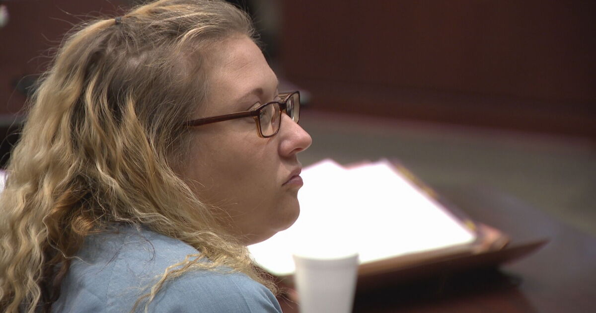 Sumner County mom convicted of murdering infant twins asks for a new trial