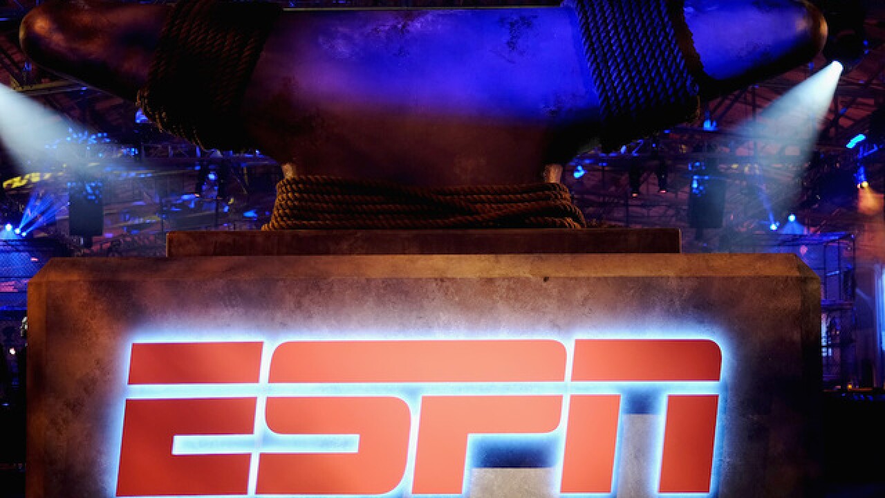 Espn Names Phil Dean New Monday Night Football Producer Booth