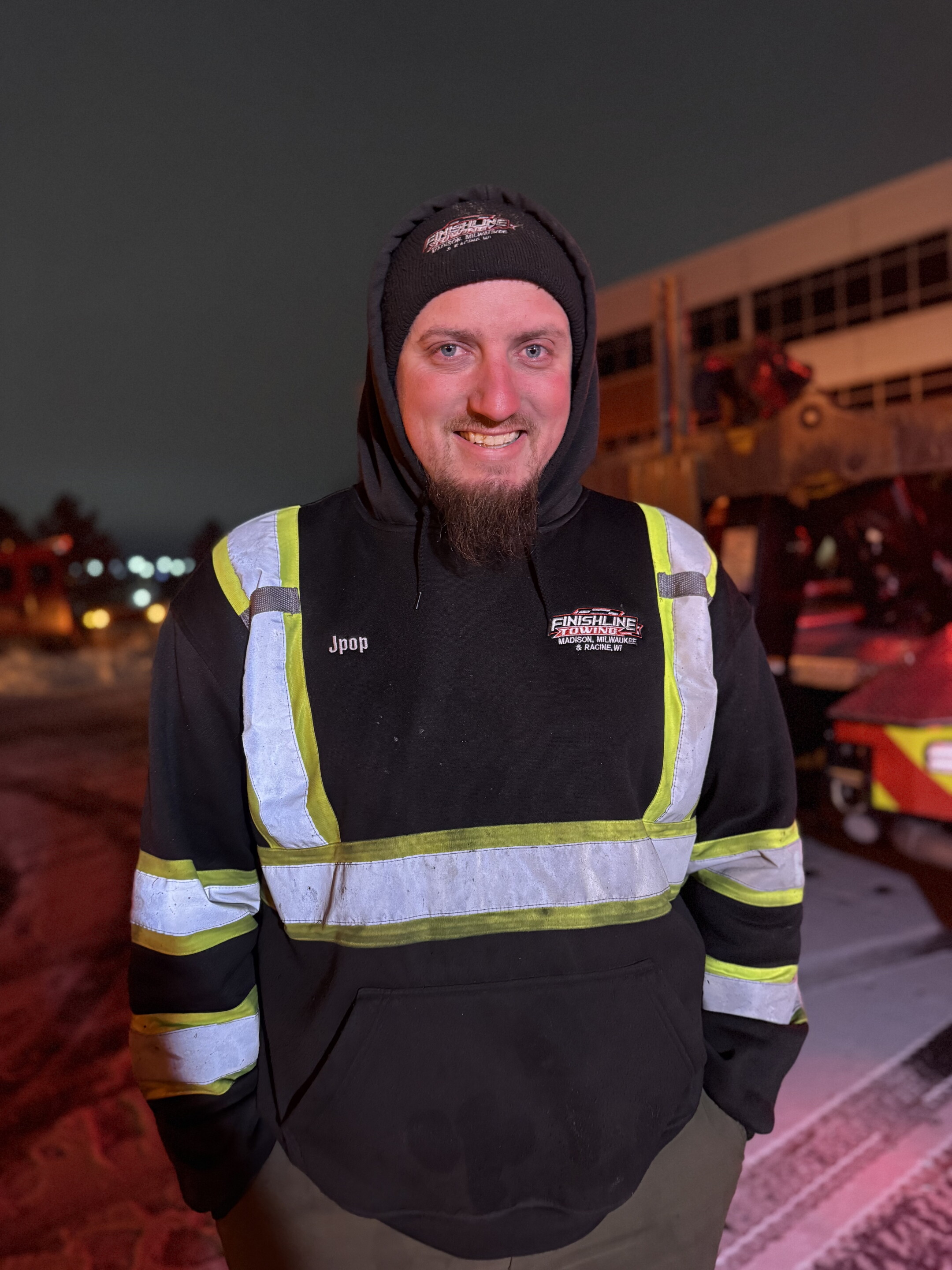 Tow truck drivers rally around Milwaukee driver shot while repossessing car