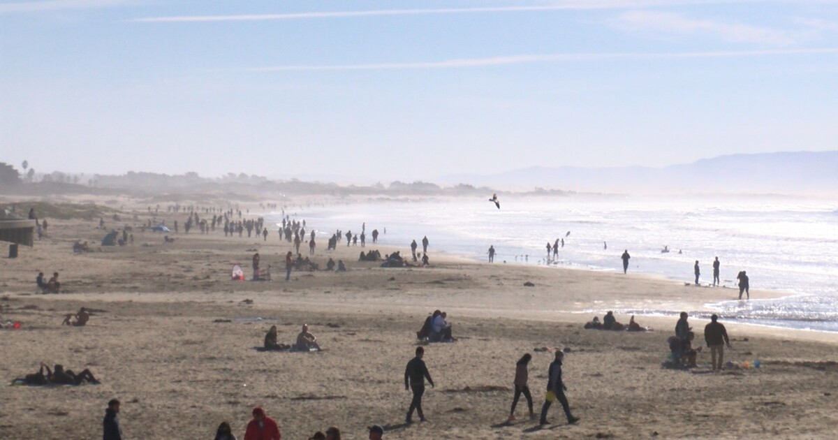 Pismo Beach businesses see boost in sales after rainy weekend