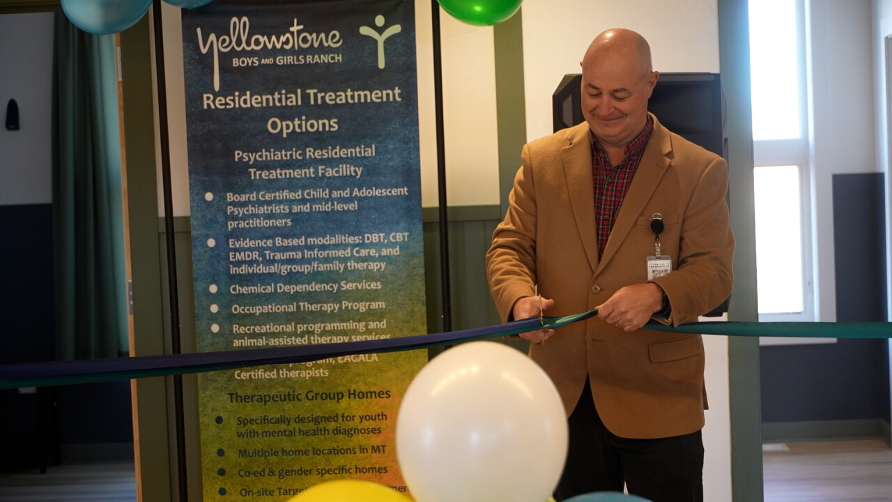 RIBBON CUTTING .jpg