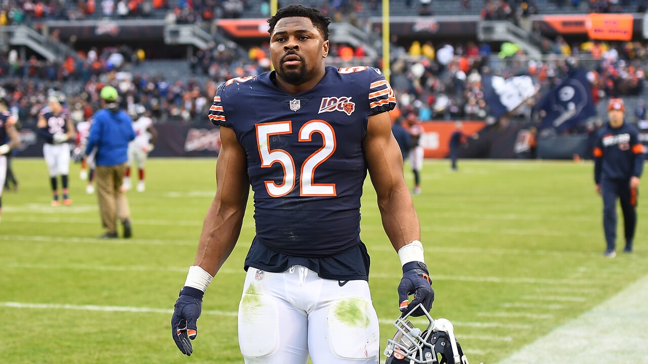 Nfl Star Khalil Mack Pays Off 300 Holiday Layaway Accounts At Fort