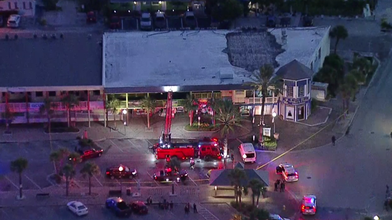 Alligator & Wildlife Discovery Center fire aerial.png