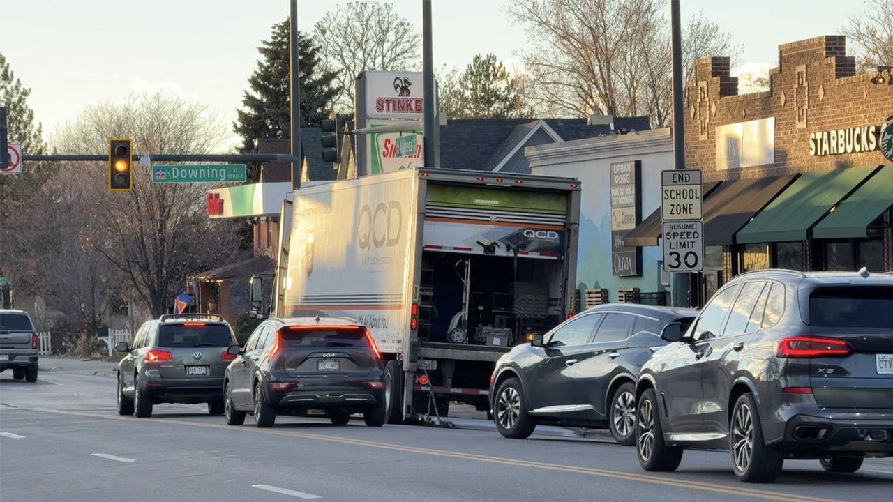truck on alameda.png