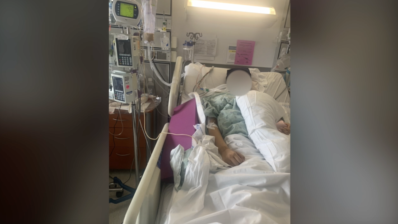 Alla Alammari in her hospital bed