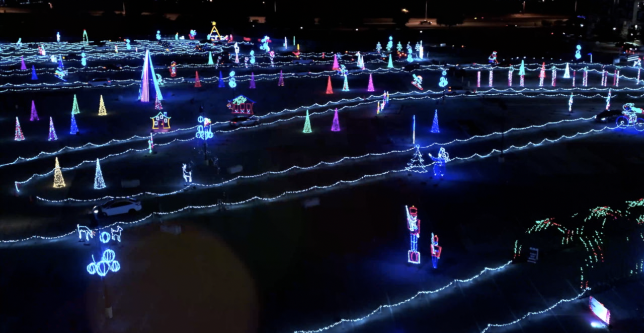 TAMPA BAY'S FESTIVAL OF LIGHTS