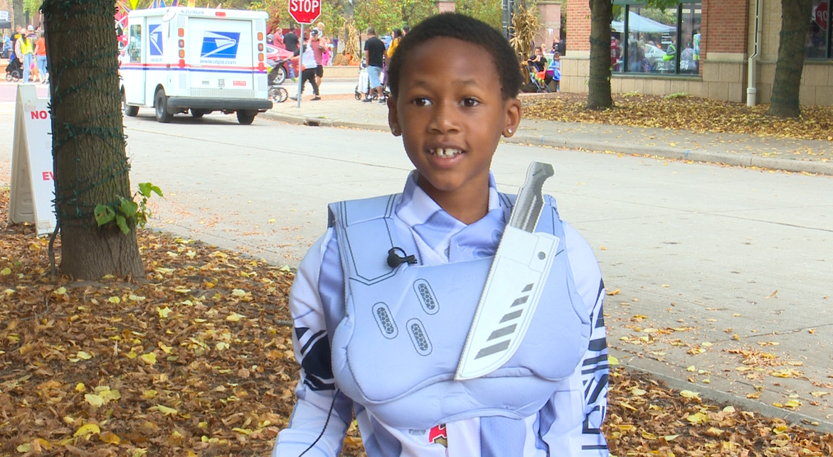 Families get into the Halloween spirit early with 'Fall Fest'