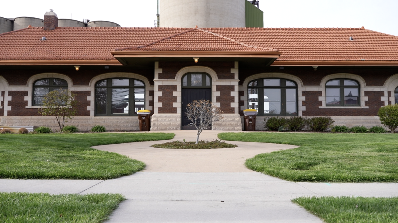 Front side St. Johns Train Depot