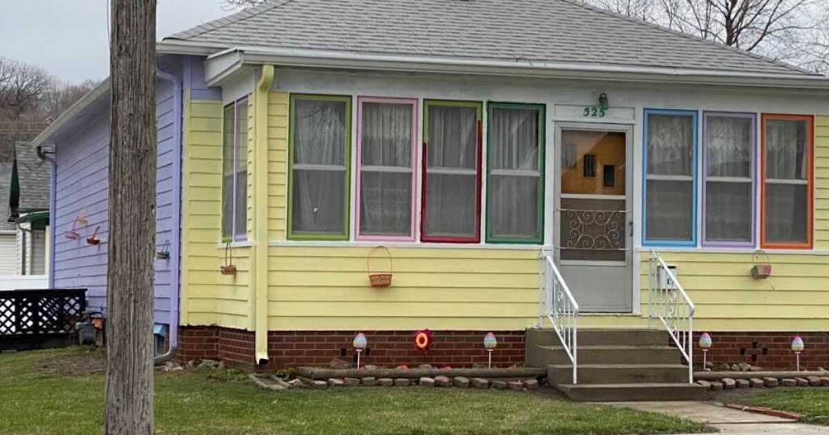Council Bluffs homeowner paints house in Easter colors