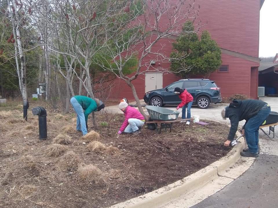 2021-11-23 garden cleanup inservice.jpg