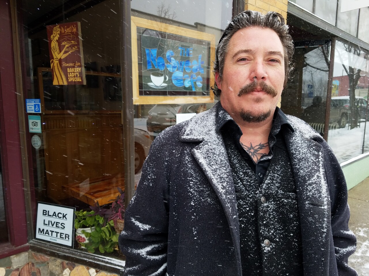 Eli Eller, Manger of No Sweat Cafe