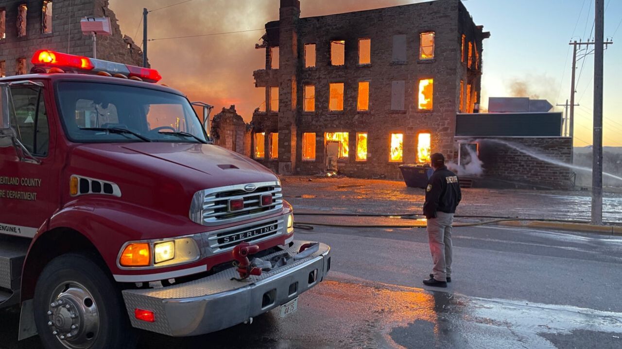  Graves Hotel in Harlowton destroyed by fire