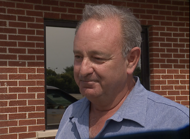 Bob Hindman, American Graphics owner.png