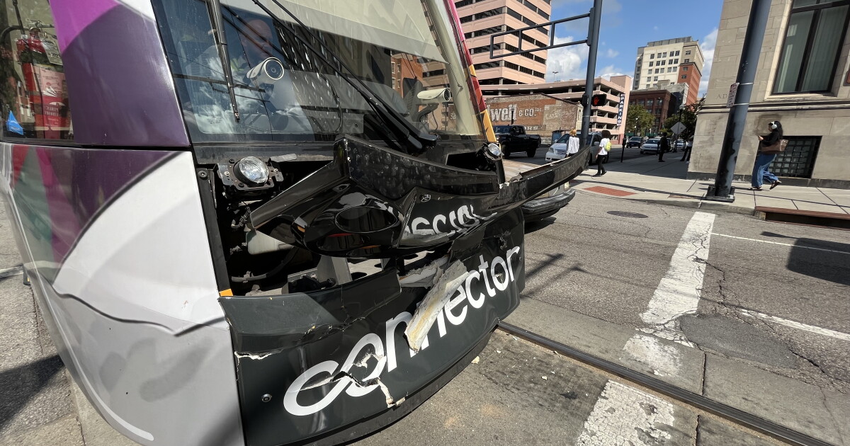 Connector streetcar damaged after collision with Metro bus - Vimarsana News