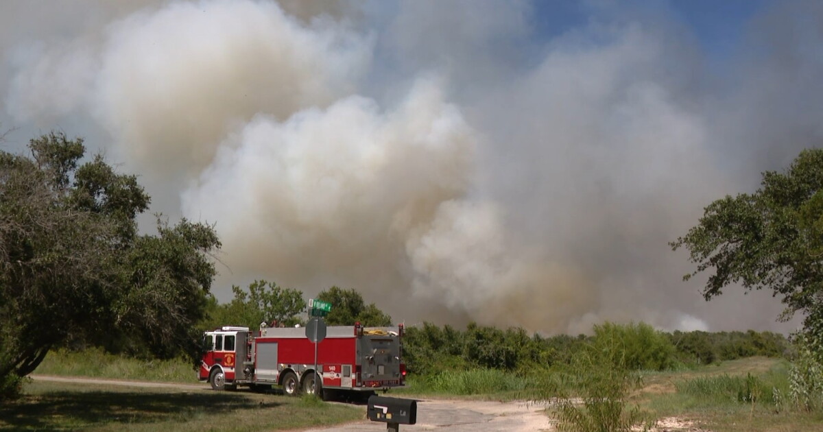 Aransas Pass Fire Department working to contain brush fire - Vimarsana News