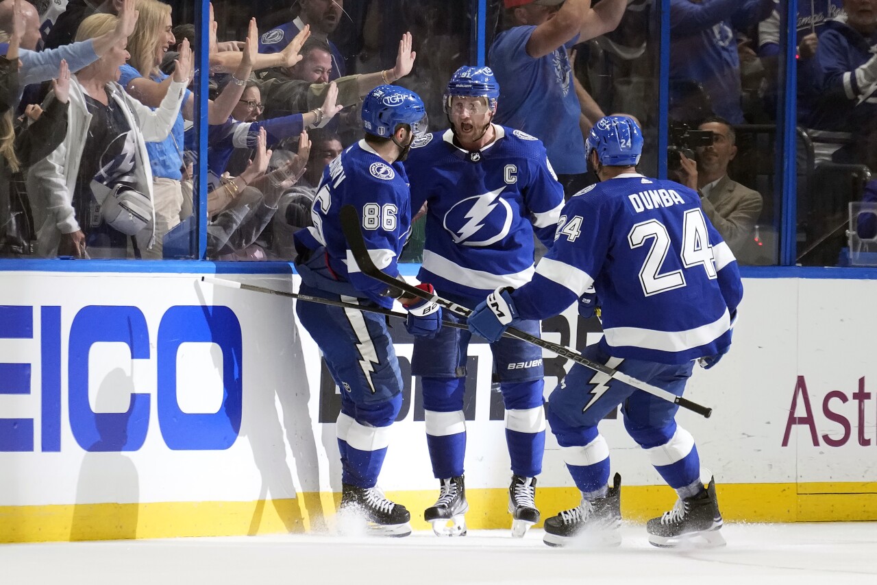 Tampa Bay Lightning center Steven Stamkos celebrates his goal against Florida Panthers with right wing Nikita Kucherov and defenseman Matt Dumba in third period, April 27, 2024