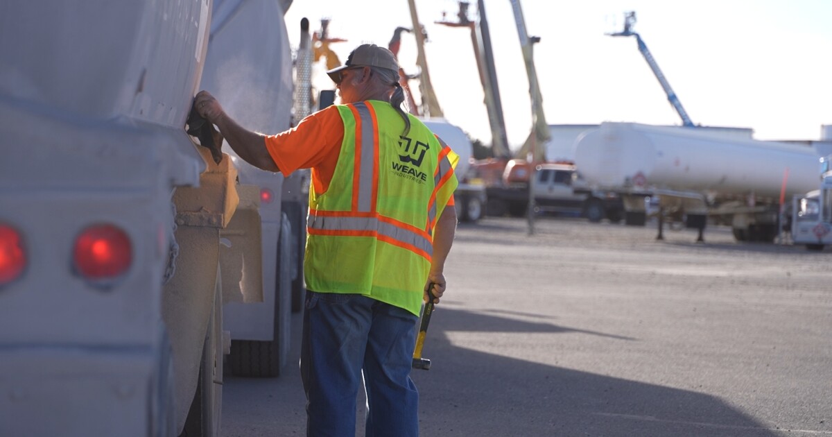 Lockwood company receives 1,000 in dividend for workplace safety Lockwood company receives 1,000 in dividend for workplace safety