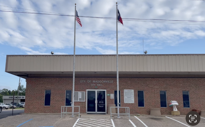 Madisonville city council establishes youth council to engage high school students in government