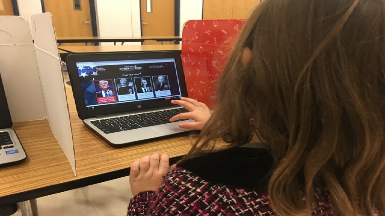PHOTOS: Indiana kids perpeare for mock election