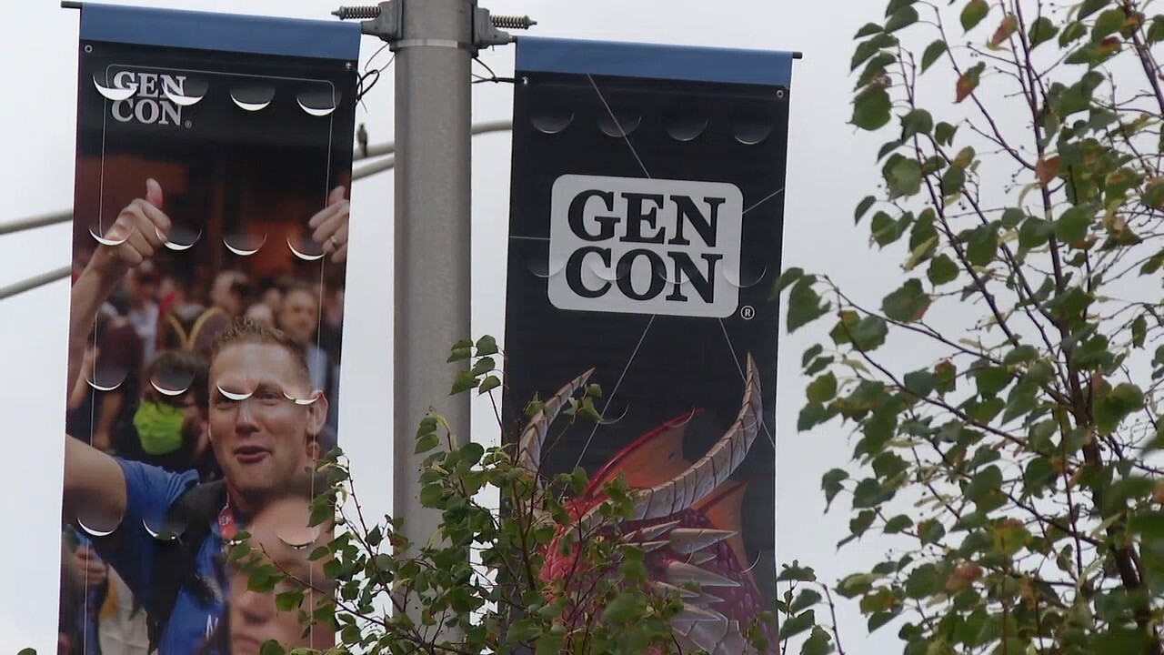 gen con gaming 2.jpg