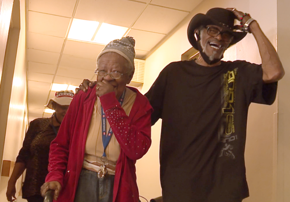 CLE couple urges wellness checks during N.E. Ohio heatwave