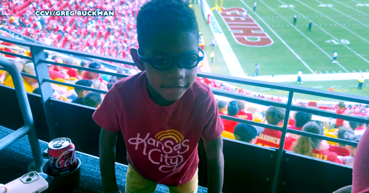 Family reflects on experiencing Chiefs game with son with special needs - Vimarsana News