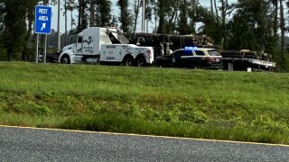 Driver dies after crash on I-10 in Madison County