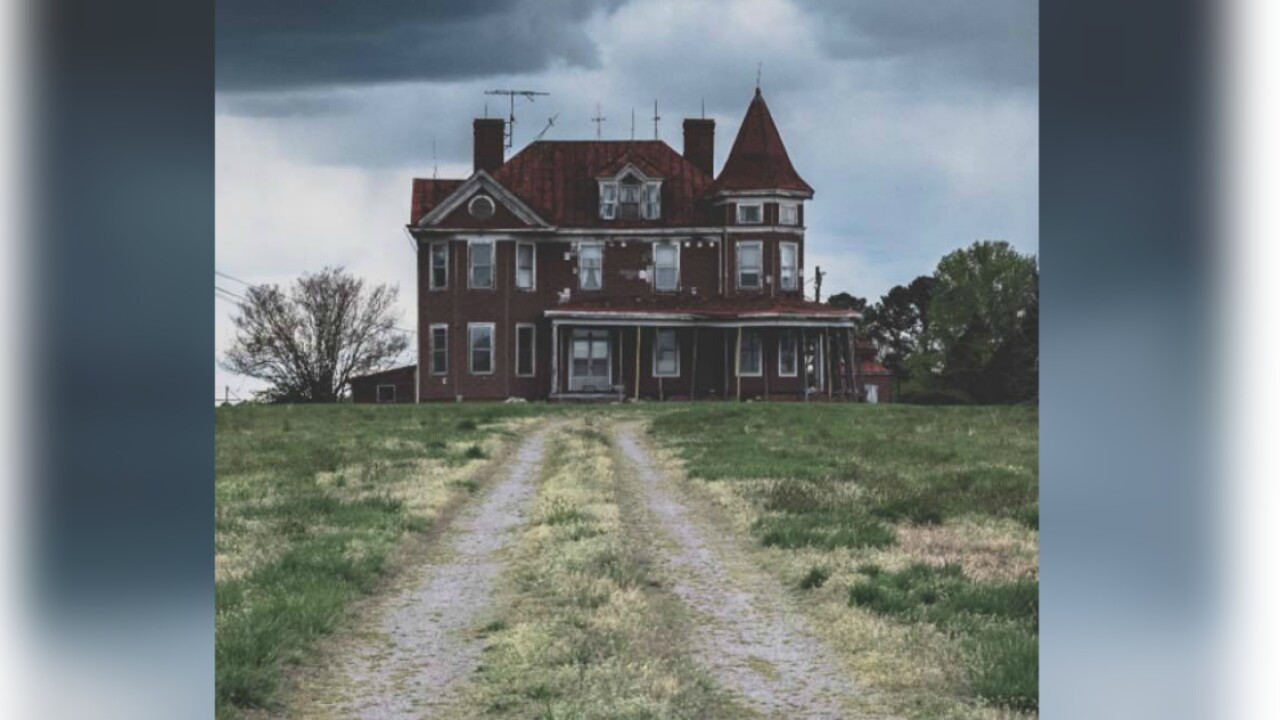 The true story behind this ‘haunted house’ in Dinwiddie