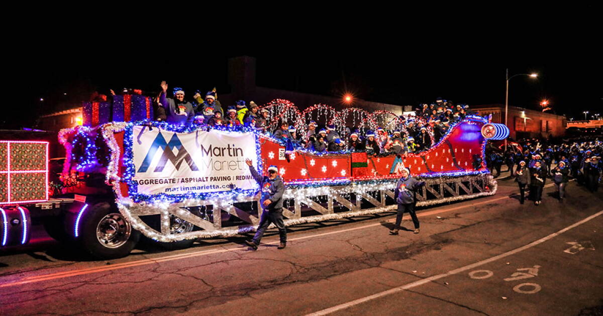 The Pueblo Parade of Lights marks the start of another Christmas season - Vimarsana News