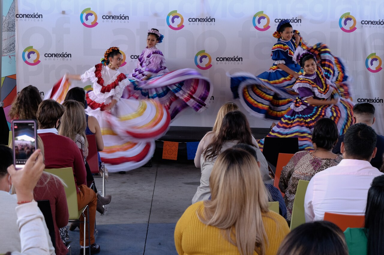hispanic heritage event at zoo