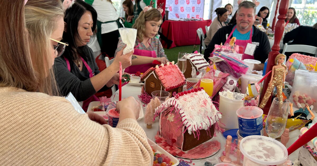 Gingerbread houses provide 'sweet' fundraiser for Salvation Army - Vimarsana News