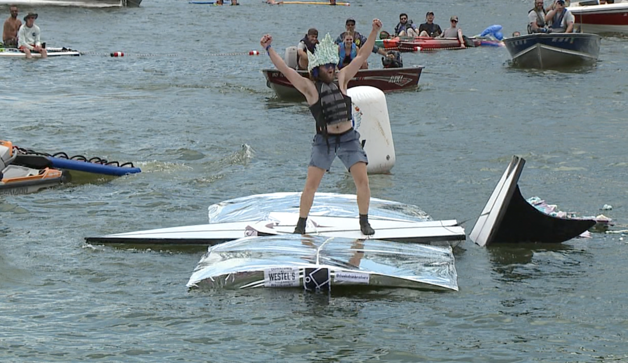 Ohio Surf Squad Red Bull Flugtag