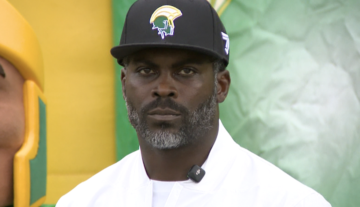 MICHAEL VICK.png