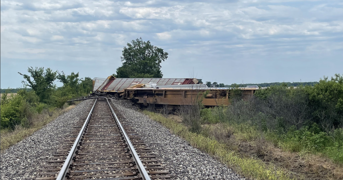 Norfolk Southern Train Derailed In Monroe County Mo Norfolk Southern Train Derailed In Monroe County Mo