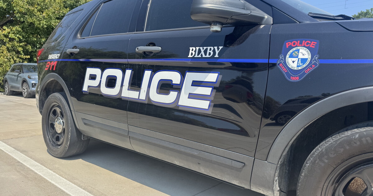 Bixby hiring police officers, preparing for bond vote
