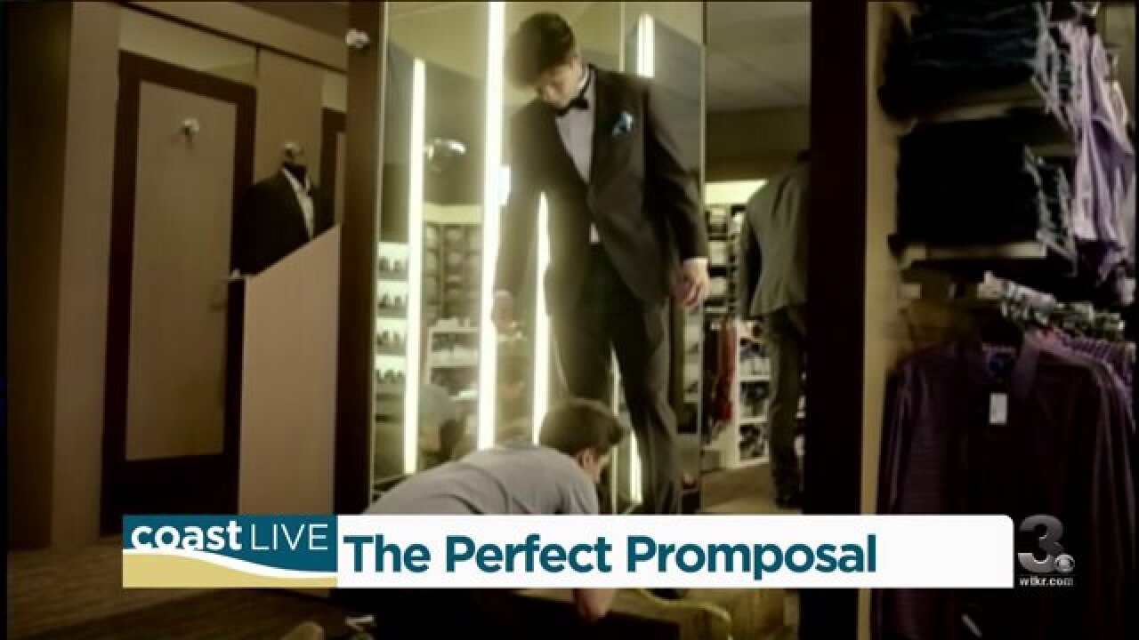 Learning what makes a great “promposal” on Coast Live
