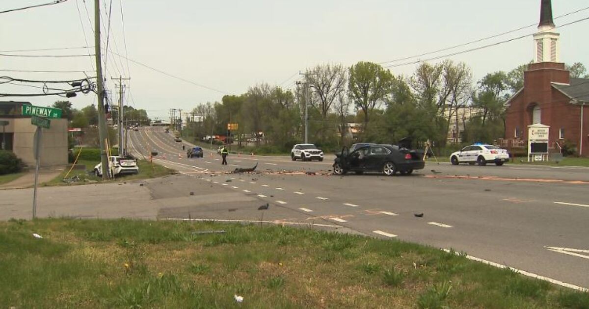 Two dead in Murfreesboro Pike crash