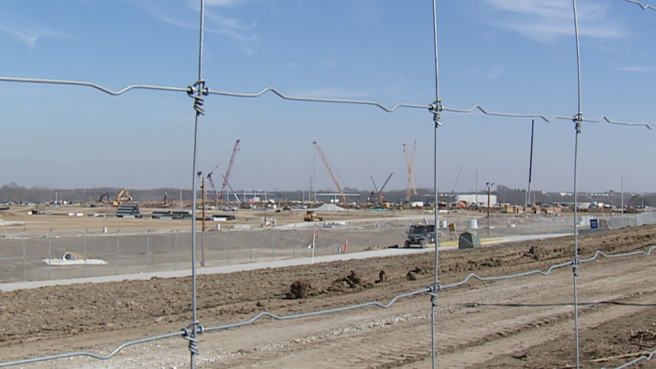 Google Mica data center construction.jpg