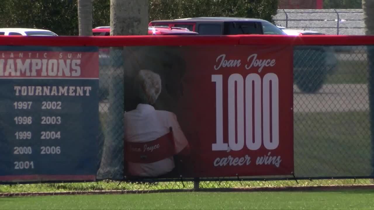Joan Joyce 1,000 wins banner at FAU softball stadium
