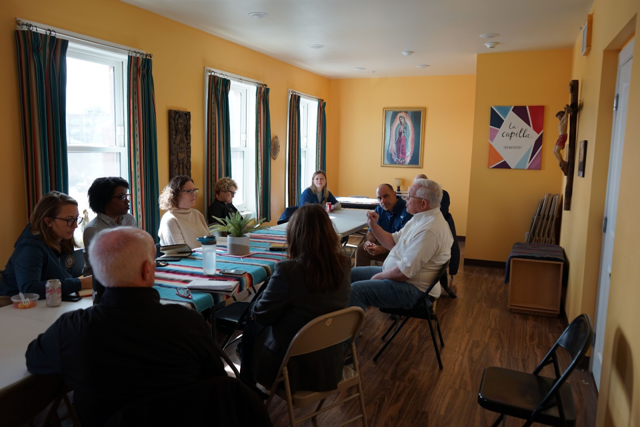 Rep. Scholten Visists Border.png