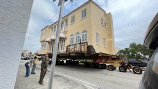 Historic house on the move in West Palm Beach on March 19, 2023.jpg
