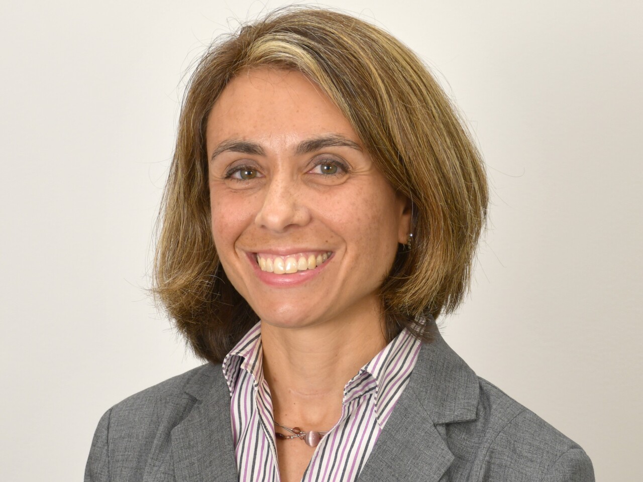 Zengel, Karen LNK Headshot_cropped.jpg