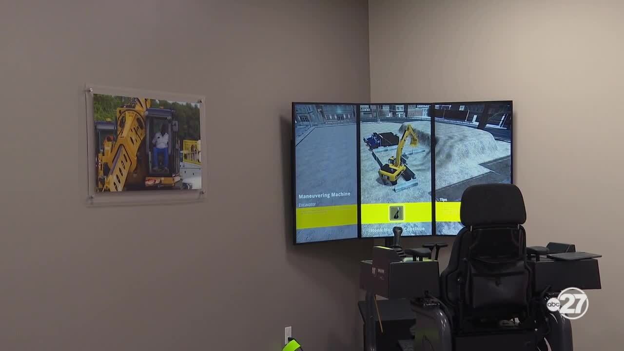 LEON MAIN LIBRARY SIMULATOR TRAINING