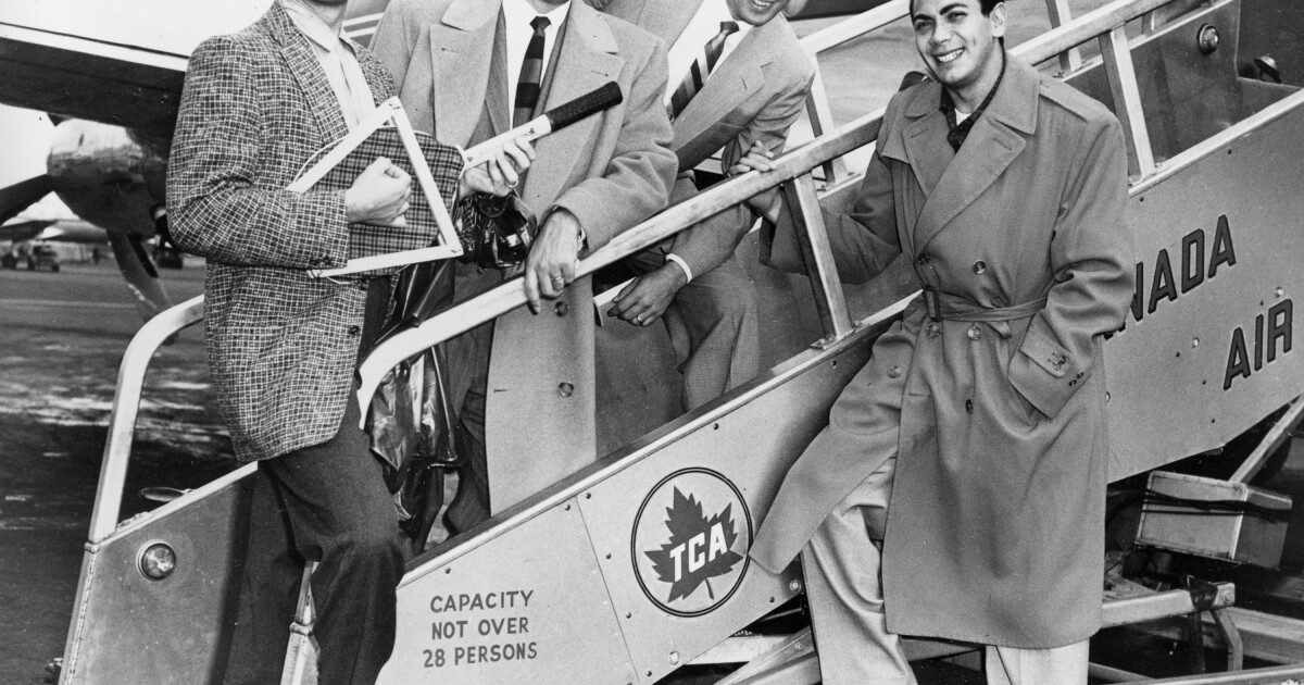 Ed Ames, '50s pop singer with Ames Brothers dies at 95 - Vimarsana News