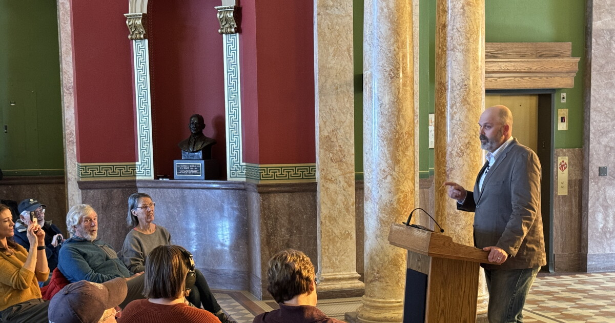 Democratic gubernatorial candidate Busse lays out policy priorities - Vimarsana News