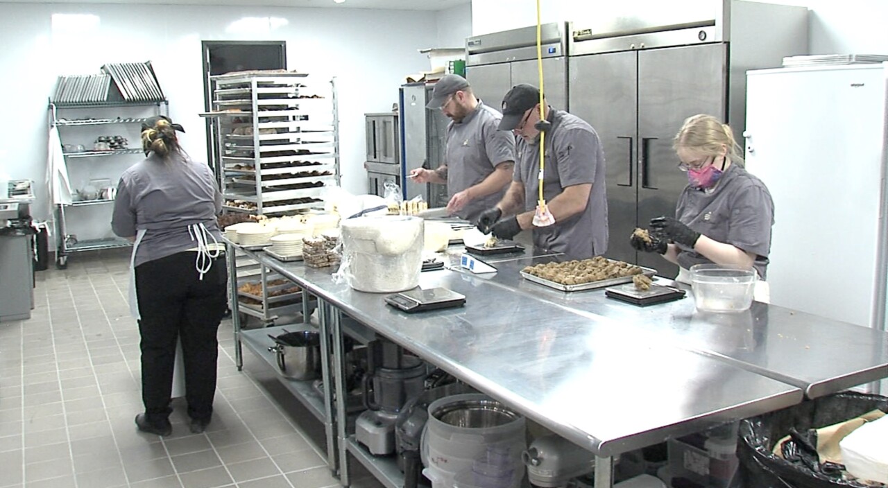 Le Petit Gateau staff